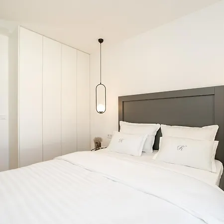 K Luxury Apartment Few Min Walk From The Beach Zadar Exterior photo