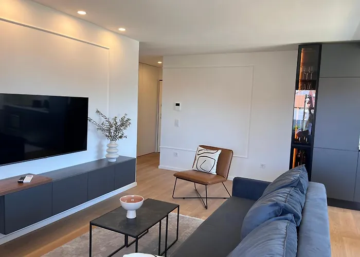 K Luxury Apartment Few Min Walk From The Beach